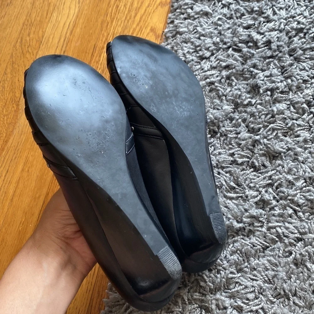 Sarah-Jayne Cut Out Stud Design Peep Toe Wedge Heels Size 6.5